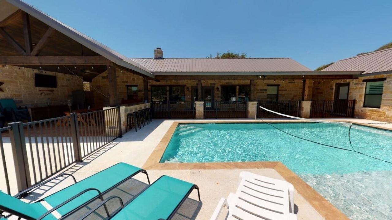 Heartstone Lodge Concan Kültér fotó
